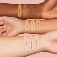 Huda Beauty Easy Bake and Snatch Face Powder - image 6