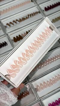 Nail Queen Frozen Swiris Nails - image 3