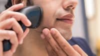 Philips S1121/40 Shaver Series 1000 Wet or Dry Electric Shaver - image 3