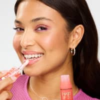 Revolution Pout Lip Oil - image 2
