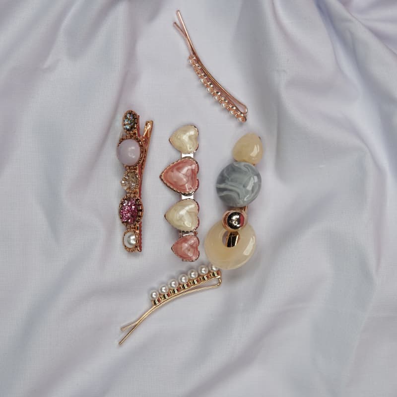 TM Treasures by Meeru Fancy Hair Pins For Girls 005