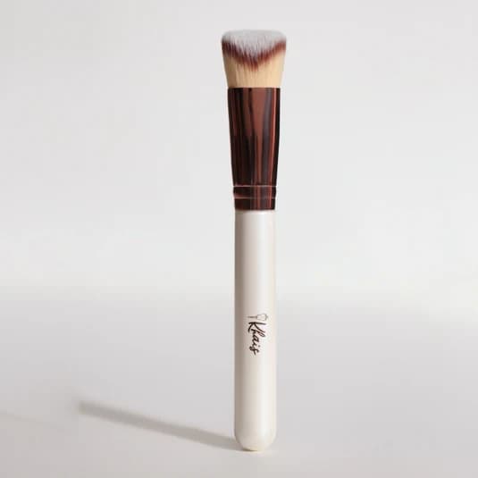 R02 - Khais Foundation Brush