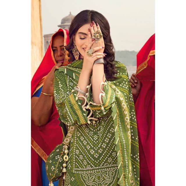 Chunri Lawn Unstitched Gold Printed Suit CL-32104B 3PC
